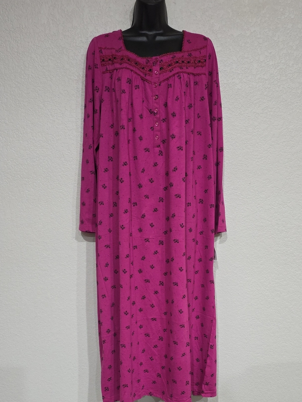 Croft & Barrow | NWT Women's Fuchsia Lace Ribbon Yoke Loungewear Nightgown Sz 1X